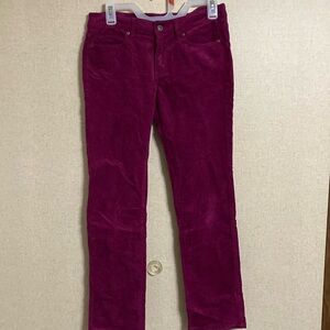 Violet Corduroy Uni QLO pants. In great condition it says size 26